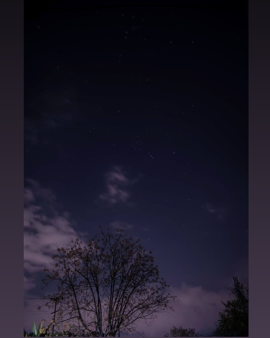*Look at the stars....* Please do check the other two slides, one with a still photo and the other with a small timelapse... •